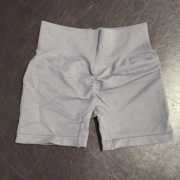 Shorts - Picture 7 of 8